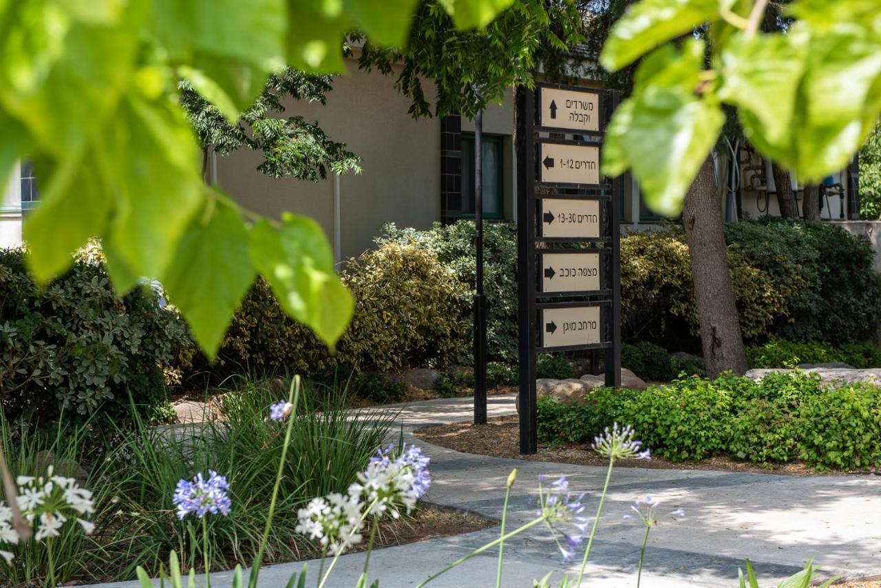 Keshet Yehonatan Country Lodging Bagian luar foto