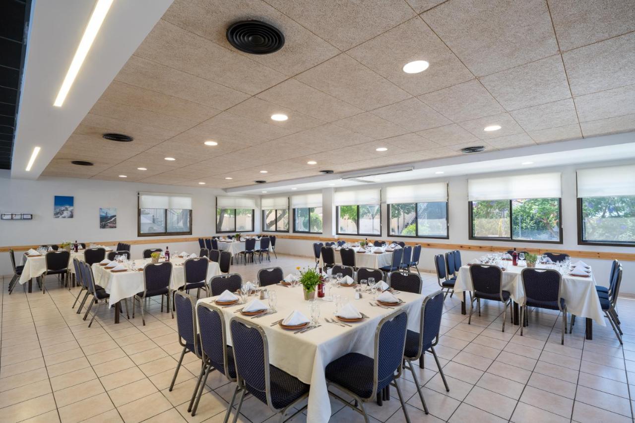 Keshet Yehonatan Country Lodging Bagian luar foto